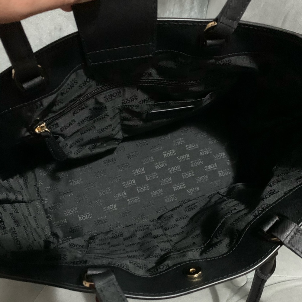 Michael Kors Authentic Handbag - image 5